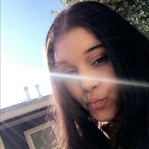 Meet your Posher, Tiana